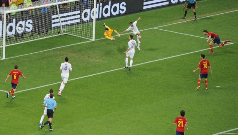 Euro 2012: «Καθάρισε» ο Αλόνσο για Ισπανία (photos+video)