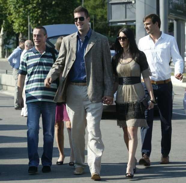 Στο γάμο του Βελίτσκοβιτς ο Τεόντοσιτς (photos)