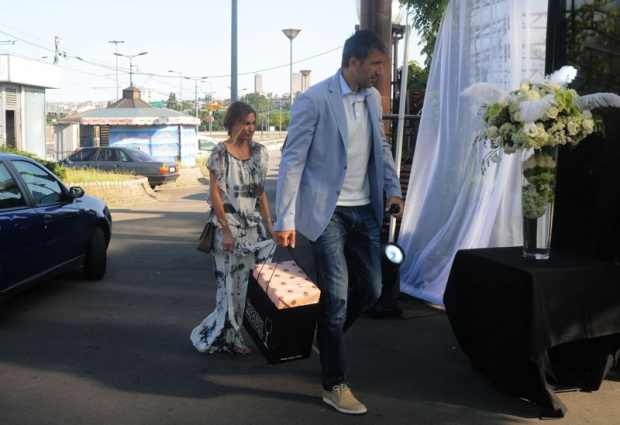 Στο γάμο του Βελίτσκοβιτς ο Τεόντοσιτς (photos)