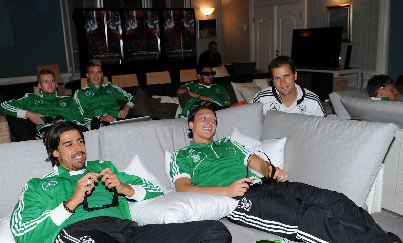 Εuro 2012: Spiderman σε... 3D και χαλάρωμα για τους Γερμανούς! (photos)