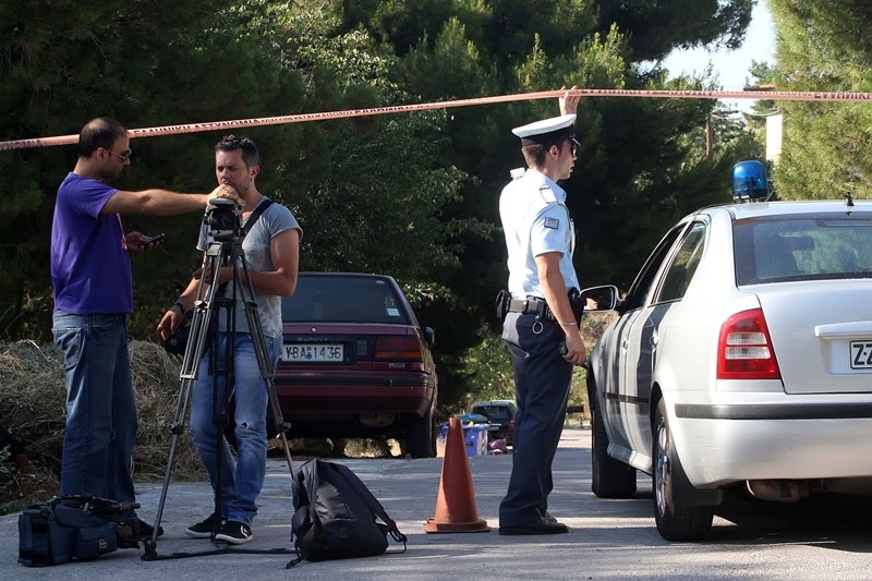 Ο φρουρός του Παπακωνσταντίνου έσωσε την οικογένεια Δώνη (photos)
