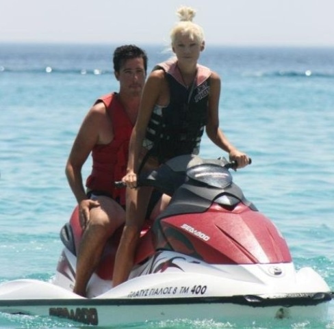 Τα καυτά φιλιά της Τζούλιας Αλεξανδράτου με τον Κριστιάν (photos)