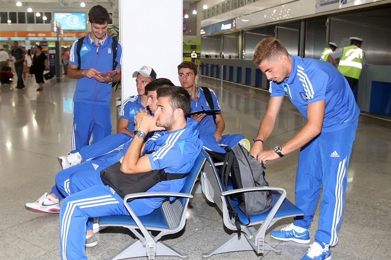 Έφτασε στο Ταλίν η Εθνική Νέων (photos)