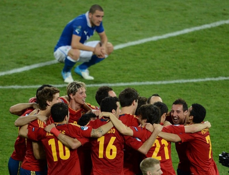 Euro 2012: Απαρηγόρητος ο Μπονούτσι (photos)