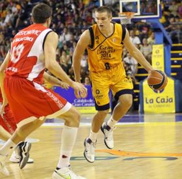 Πρεμιέρα στις μεταγραφές με Μπράμος (photos+videos)
