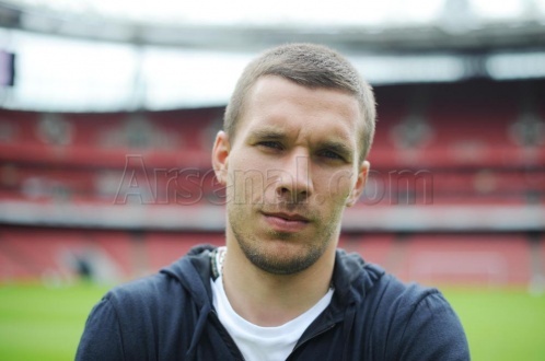 Επίσημα ο Ποντόλσκι στην Άρσεναλ! (photos)