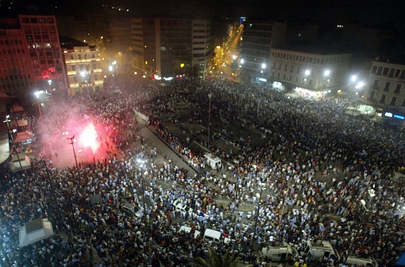 «Δεν σταματώ να τραγουδώ ποτέ»(photos+videos)