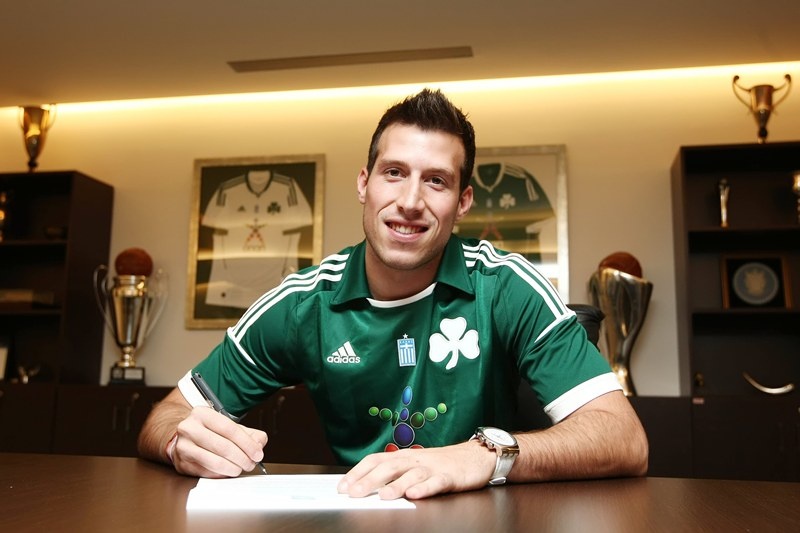 Και επίσημα «πράσινος» ο Βελάσκες (photos)