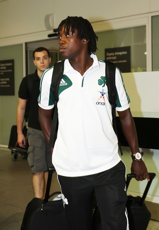 Έφτασε στην Αυστρία ο Παναθηναϊκός (photos+video)