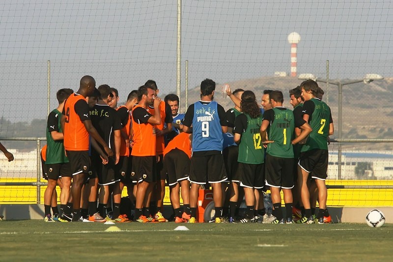 Βλάχος: «Μια ΑΕΚ που θα σέβονται» (photos)