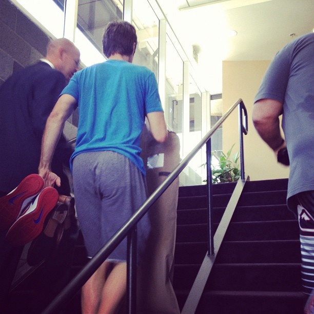 Ντύθηκε «λιμνάνθρωπος» ο Νας (photos)