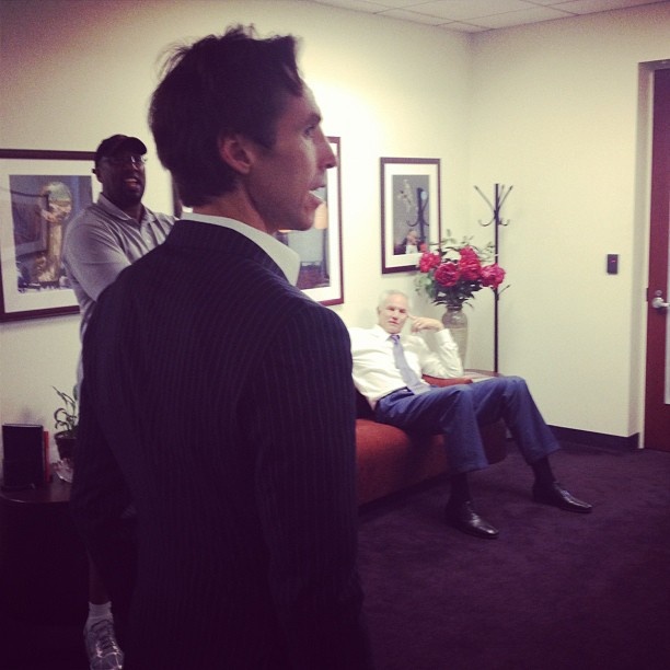 Ντύθηκε «λιμνάνθρωπος» ο Νας (photos)