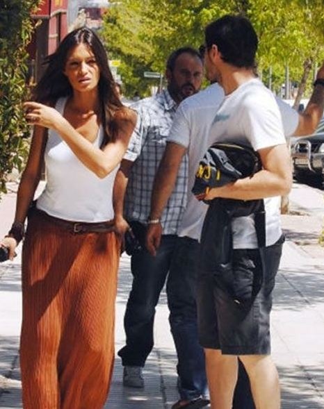 Επιτέθηκε σε παπαράτσι η Καρμπονέρο (photos)