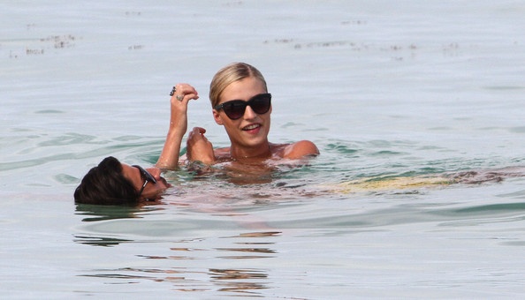 Τα παιχνίδια του Κεντίρα με τη Λένα (photos)