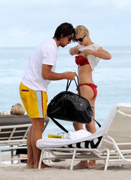 Τα παιχνίδια του Κεντίρα με τη Λένα (photos)