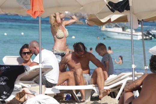 Οι διακοπές του Ιμπραΐμοβιτς (photos)
