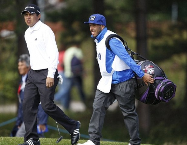 Τώρα, και γκολφέρ ο Τέβεζ! (photos)