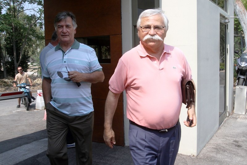 «Έφυγε» ο Απόστολος Παπουτσάκης! (photos)