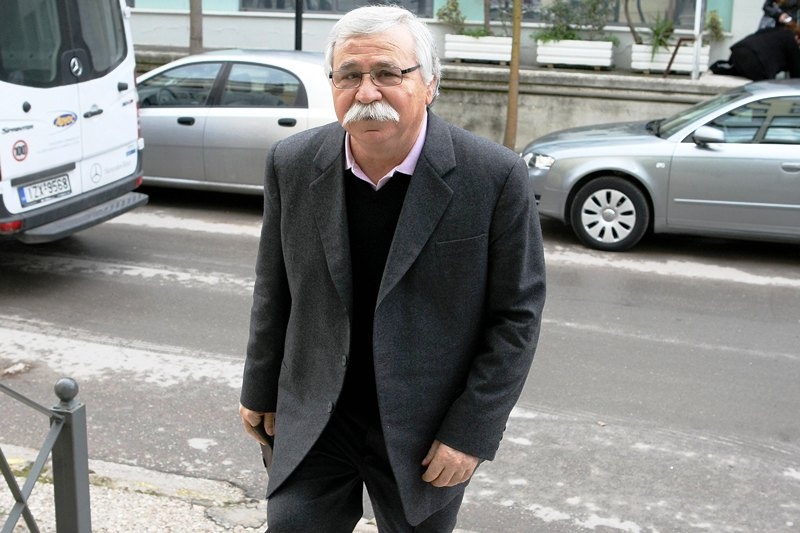 «Έφυγε» ο Απόστολος Παπουτσάκης! (photos)
