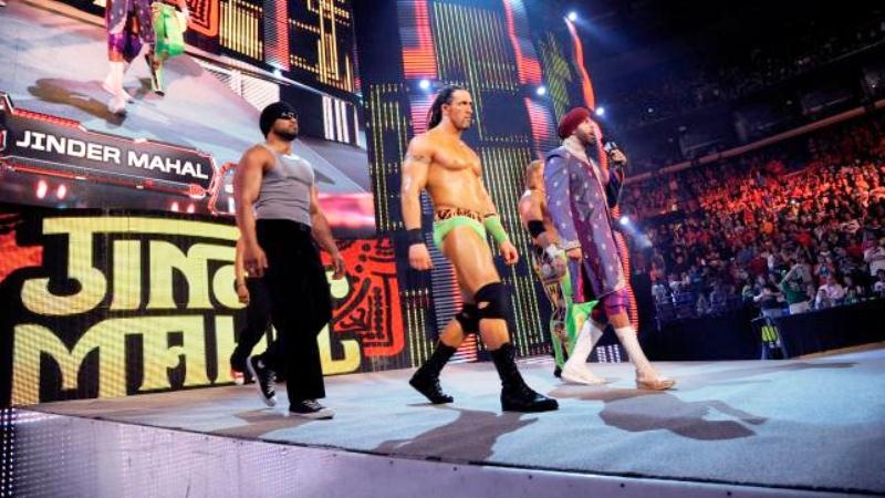 H επανάσταση του CM Punk στο χιλιοστό Raw
