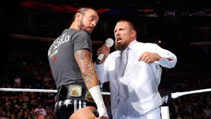 H επανάσταση του CM Punk στο χιλιοστό Raw