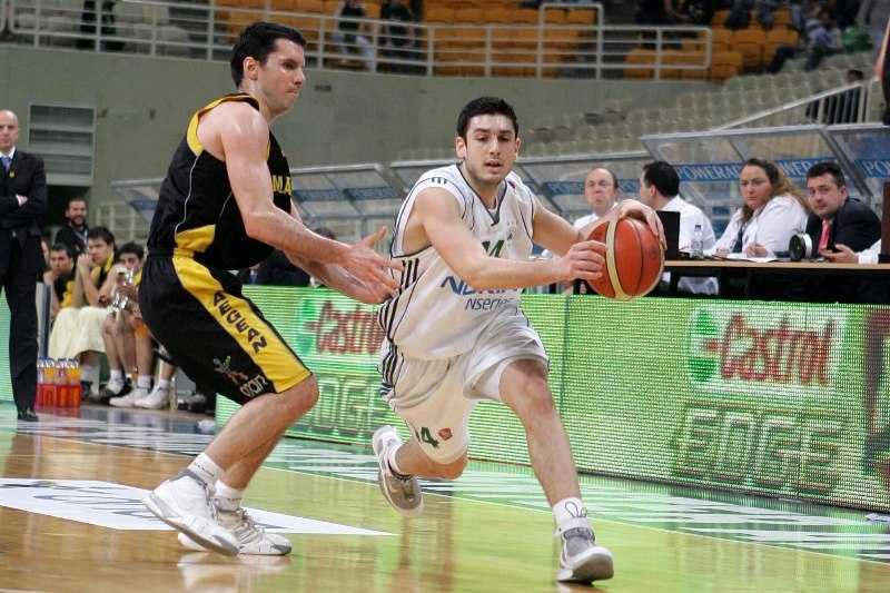 Στα πράσινα ο Ξανθόπουλος και συνεχίζει... (photos+video)