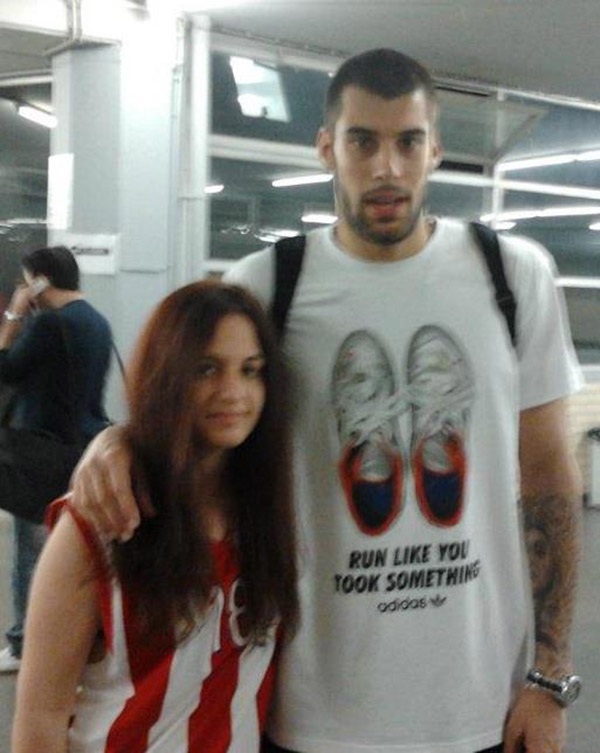 Οι τυχεροί φίλαθλοι του Ολυμπιακού (photos)