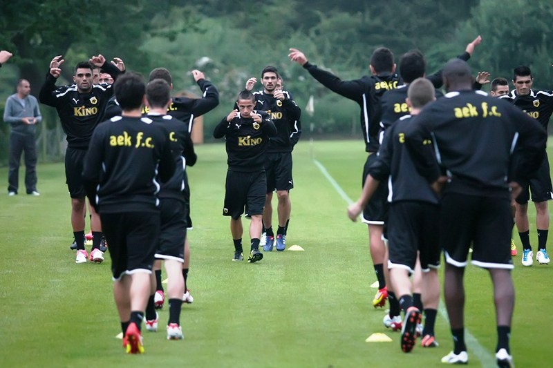 Πρόβλημα με Σιαλμά στην ΑΕΚ (photos)