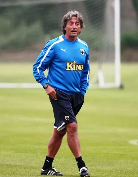 Πρόβλημα με Σιαλμά στην ΑΕΚ (photos)