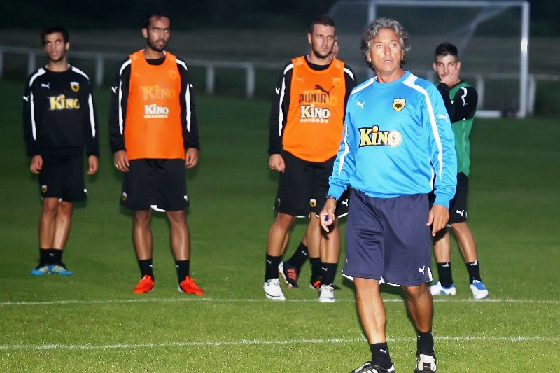 Πρόβλημα με Σιαλμά στην ΑΕΚ (photos)