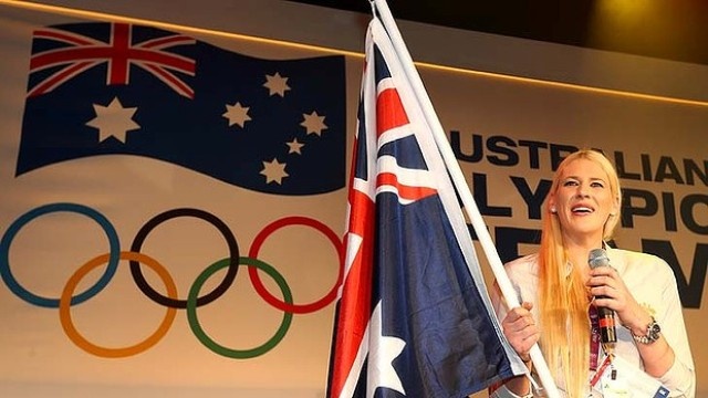 Η Τζάκσον σημαιοφόρος της Αυστραλίας (photos)