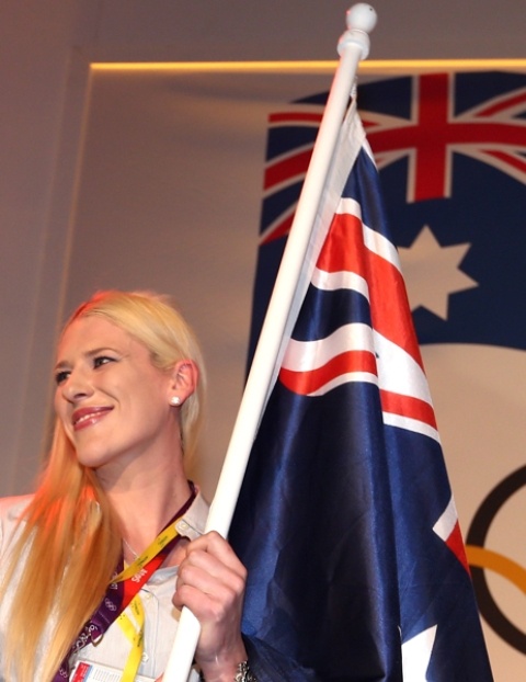 Η Τζάκσον σημαιοφόρος της Αυστραλίας (photos)