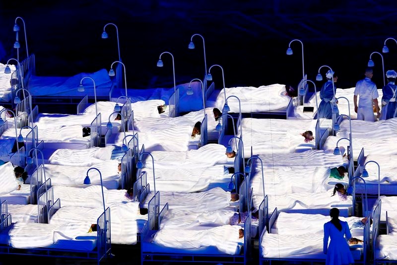 Ολυμπιακοί Αγώνες 2012: Η Φλόγα άναψε και ο Ρογκ μας κούφανε! (photos-videos)