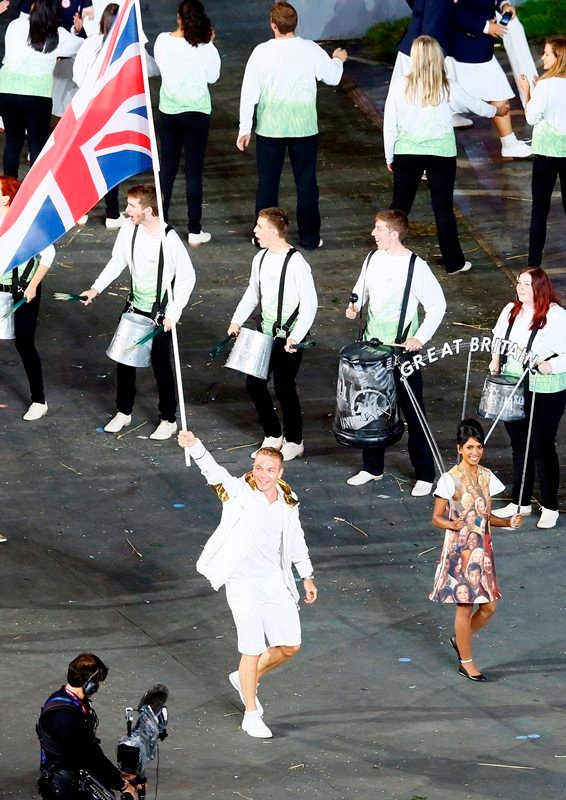 Ολυμπιακοί Αγώνες - Τελετή έναρξης: Εντυπωσιακή είσοδος της Αγγλίας (photos)