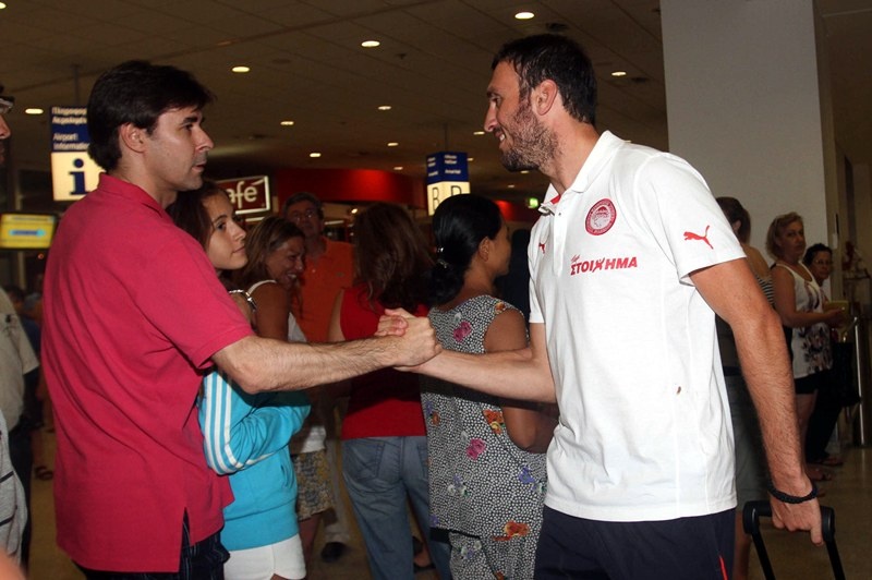 Η επιστροφή του Ολυμπιακού με εικόνες! (photos)