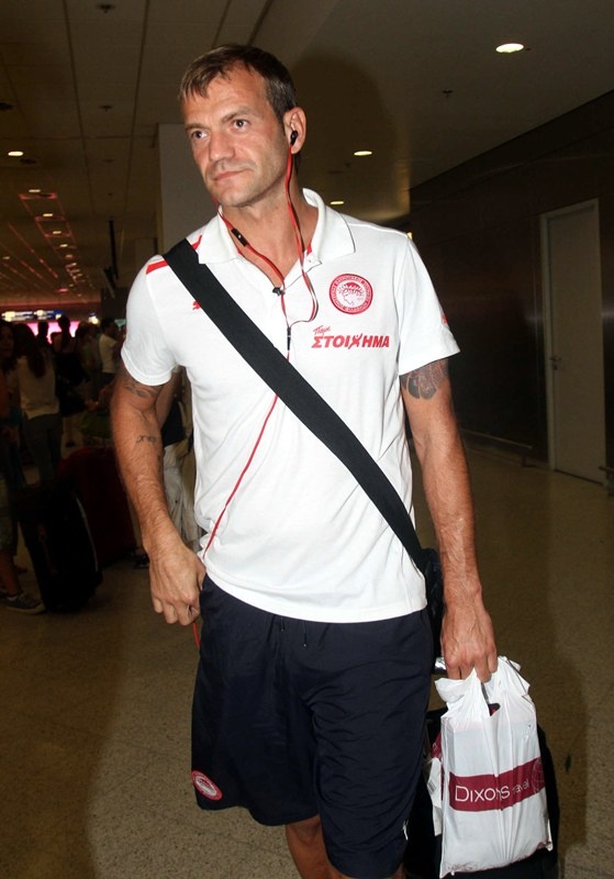 Η επιστροφή του Ολυμπιακού με εικόνες! (photos)