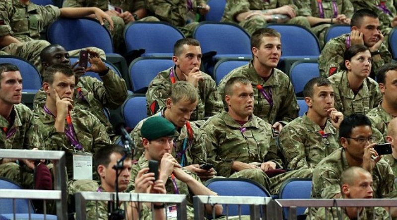 Λονδίνο 2012: Νέο φιάσκο! Έμειναν εκτός γηπέδων οι συγγενείς των αθλητών! (photos)