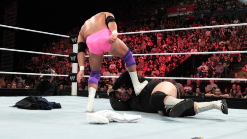 Triple Threat στο SummerSlam όρισε η AJ