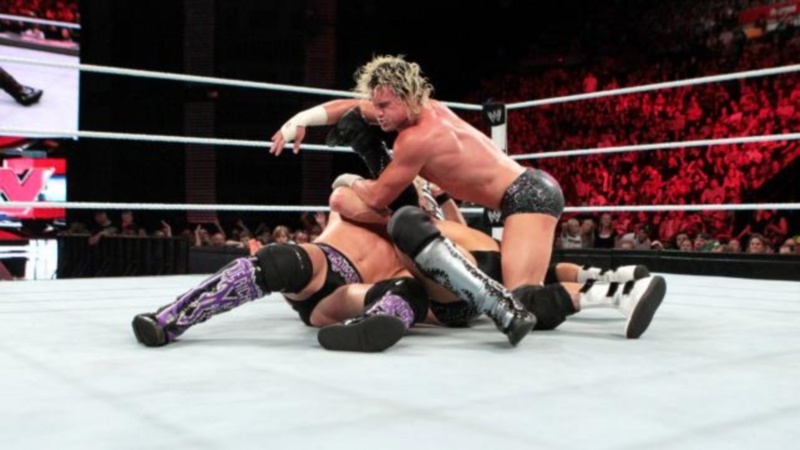Triple Threat στο SummerSlam όρισε η AJ