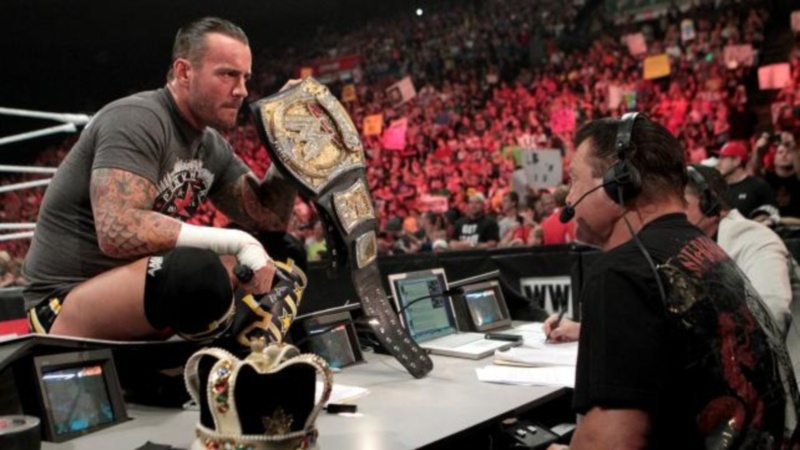 Triple Threat στο SummerSlam όρισε η AJ