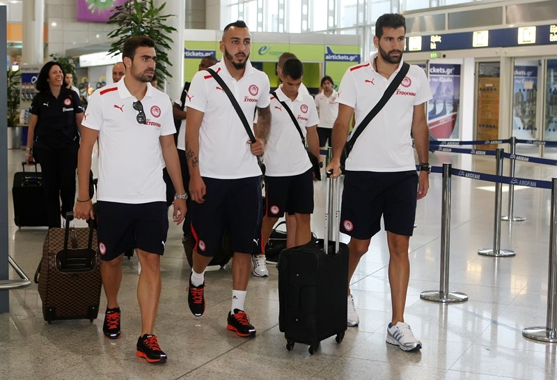 Αναχώρησε για Ολλανδία ο Ολυμπιακός (photos)