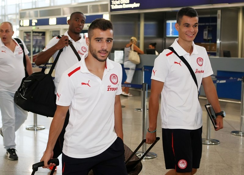 Αναχώρησε για Ολλανδία ο Ολυμπιακός (photos)