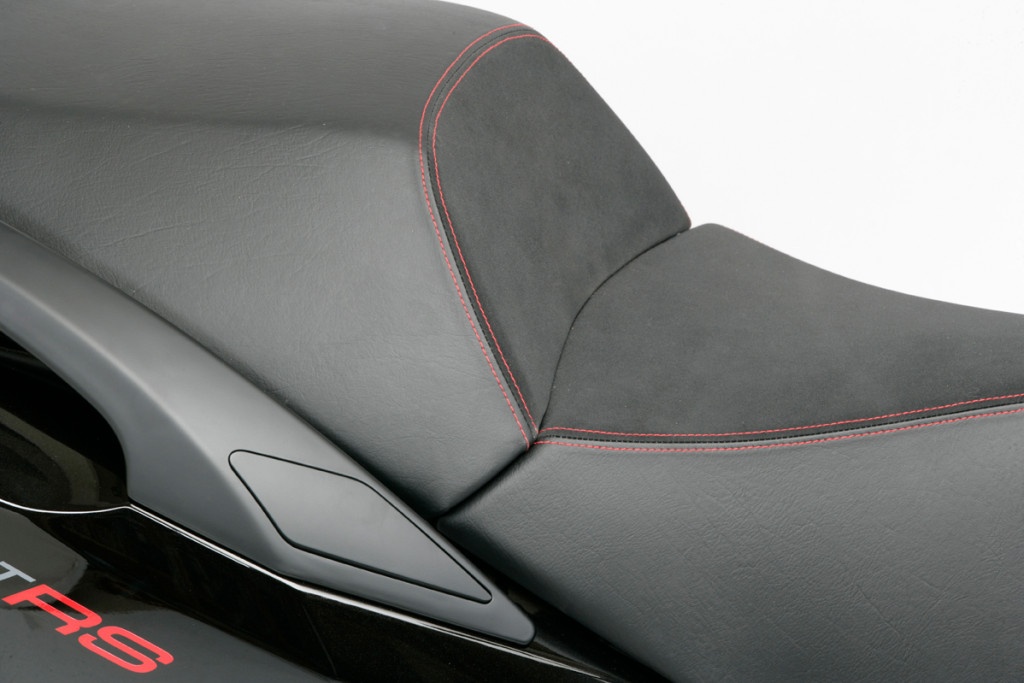 Summer Super Deal για τα Peugeot Geopolis - Satelis έως και τις 30/09/2012