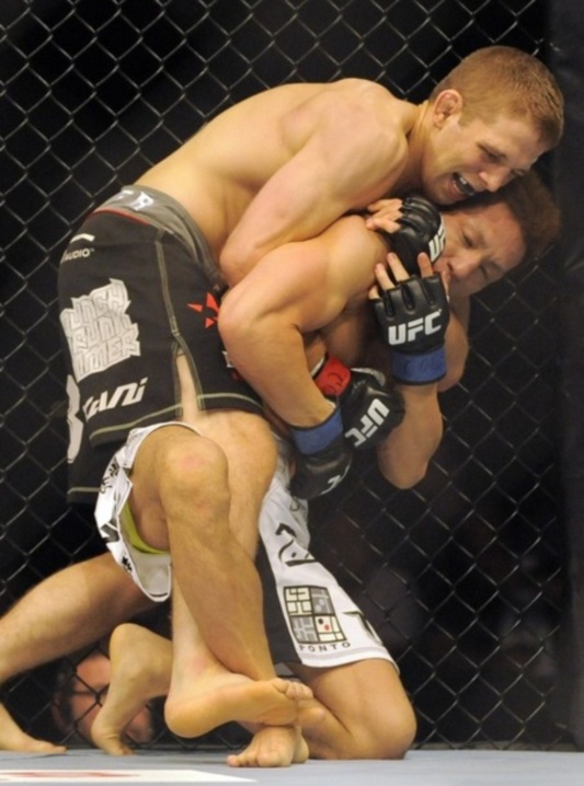 UFC 150: Ματσάρα και υπεράσπιση για τον Ben Henderson
