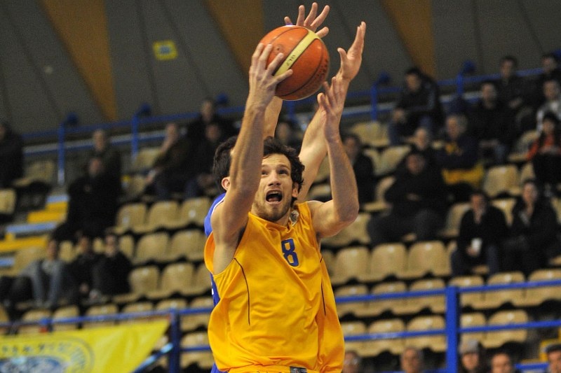 Γιαννόπουλος και επίσημα στον «εξάστερο» (photos+video)