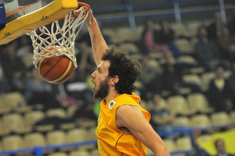 Γιαννόπουλος και επίσημα στον «εξάστερο» (photos+video)