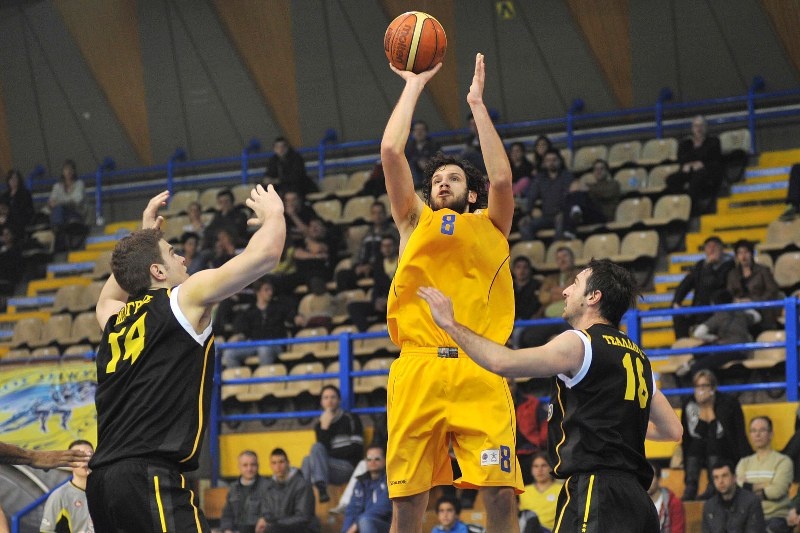 Γιαννόπουλος και επίσημα στον «εξάστερο» (photos+video)