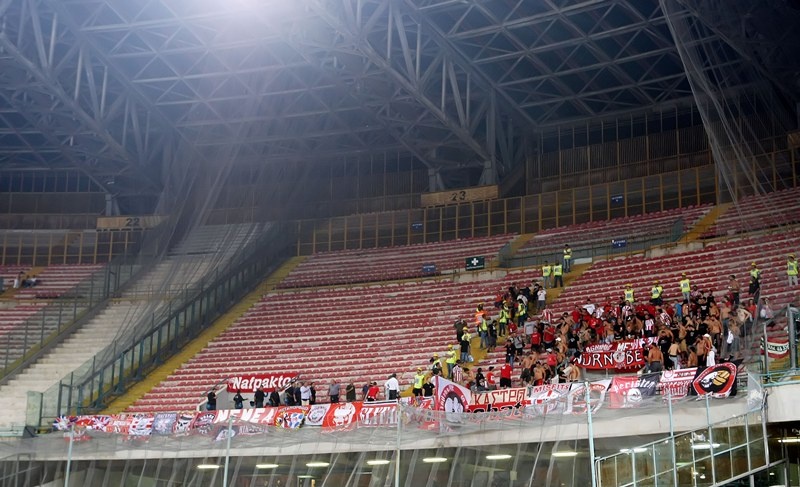 Τραγικός Ολυμπιακός, τη «γλίτωσε» με τρία από Νάπολι (photos)