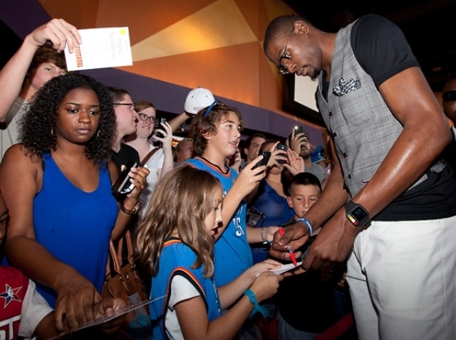 Από το βάθρο στο κόκκινο χαλί ο Ντουράντ (photos)