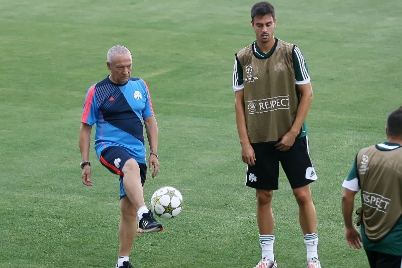 Μέσα κι ο Χριστοδουλόπουλος, κερδίζει στο νήμα τον Φορναρόλι (photos)!